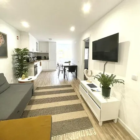 Apartmán Captivating 1-Bed Apartment In Portimao-Beach
