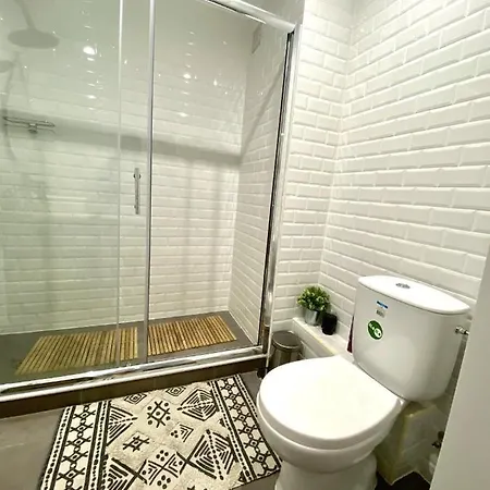 Captivating 1-Bed Apartment In Portimao-Beach *